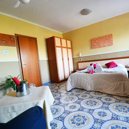 Hotel Mareco 3*